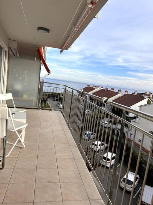 Precioso Apartamento En La Playa Barcelona Cabrera de Mar Exterior photo